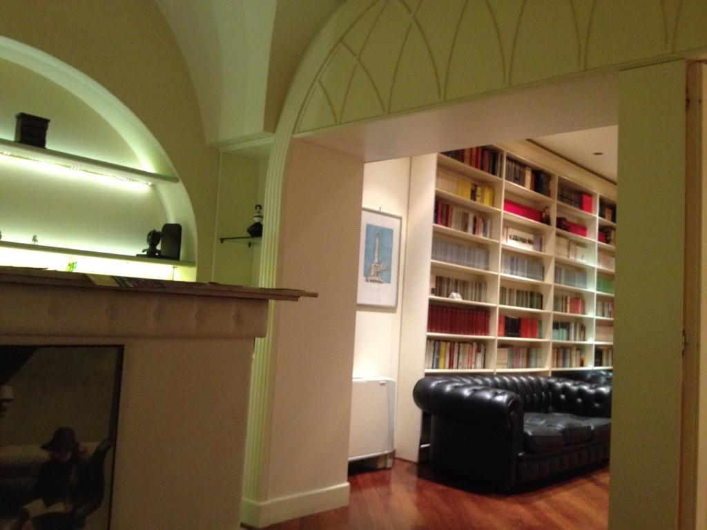 Loft Piazza Universita Katania Pokój zdjęcie