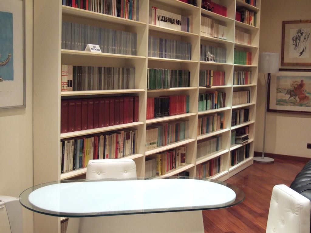 Loft Piazza Universita Katania Pokój zdjęcie